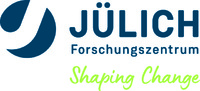 Slogan_engl_FZ_Julich_grasgruen_CMYK